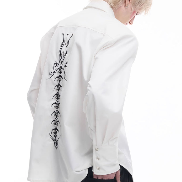 Deconstruction Backbone Embroidered Tie Shirt